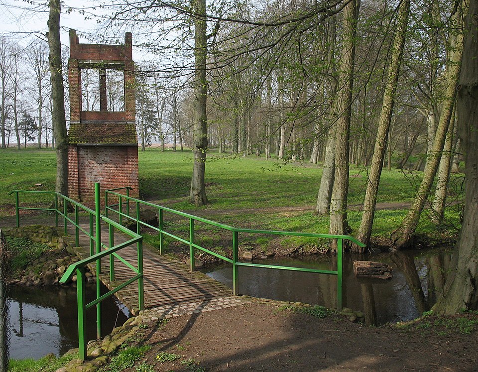 Fayl:Putlitz Buergerpark.jpg
