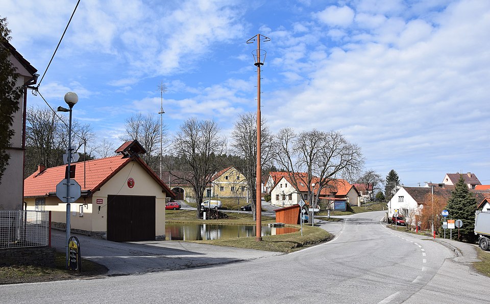 Fayl:Třísov.jpg