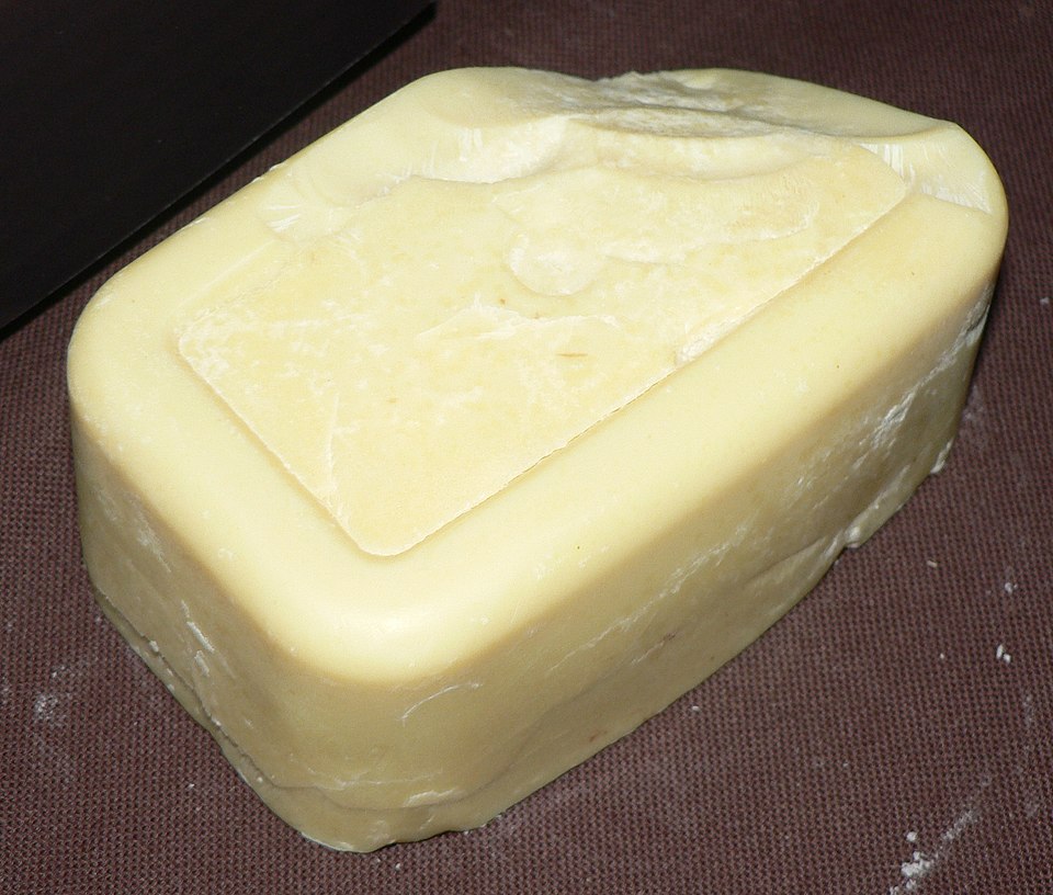 Fayl:Cocoa butter p1410148.JPG