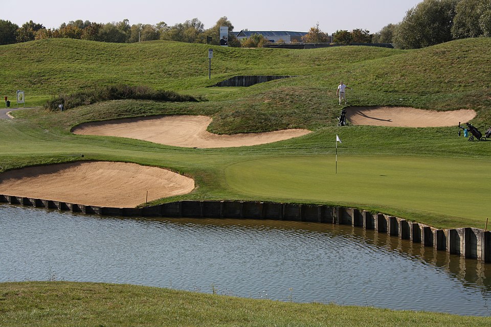 Fayl:Golf national 2011 06.jpg