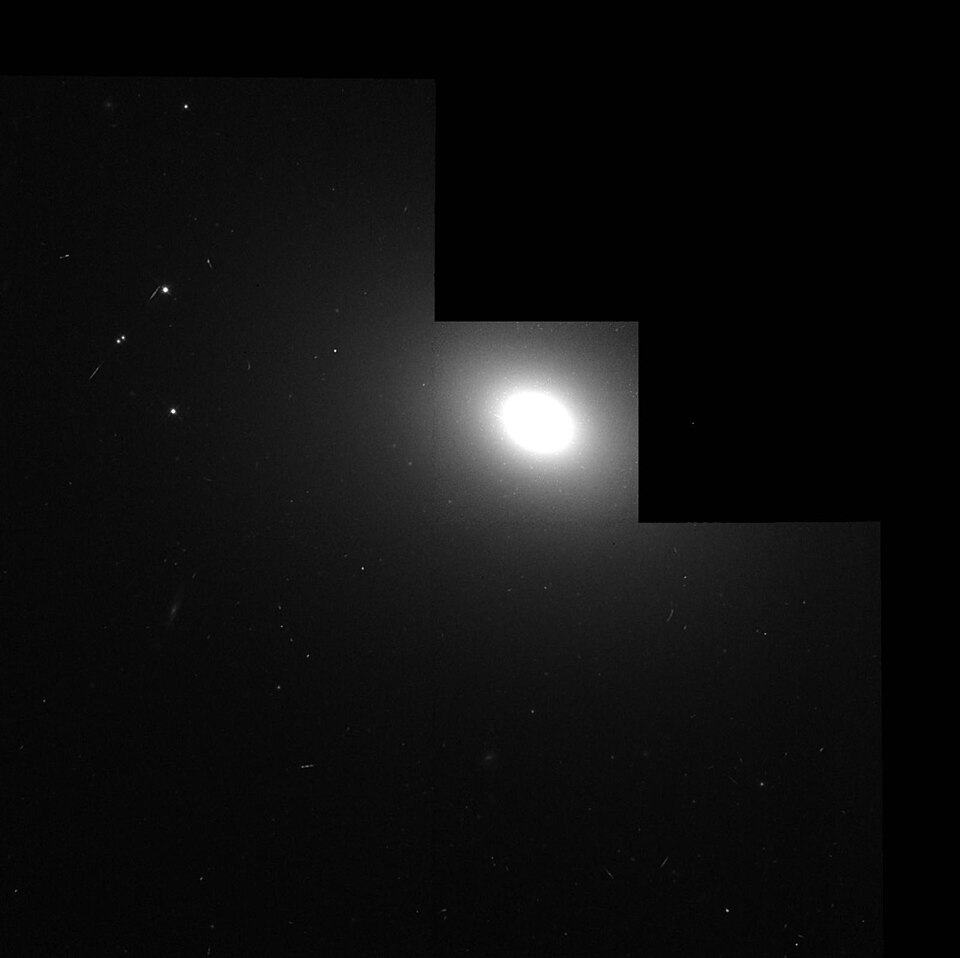 Fayl:IC 1459 U2BM0104T.jpg