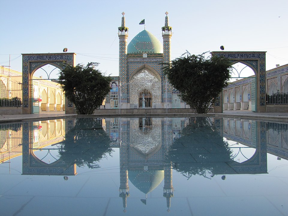 Fayl:Imamzadeh Hamzeh, Kashmar.jpg