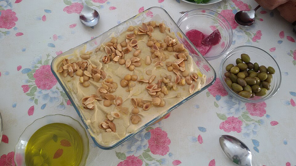 Fayl:Palestinian Hummus Fatteh.jpg