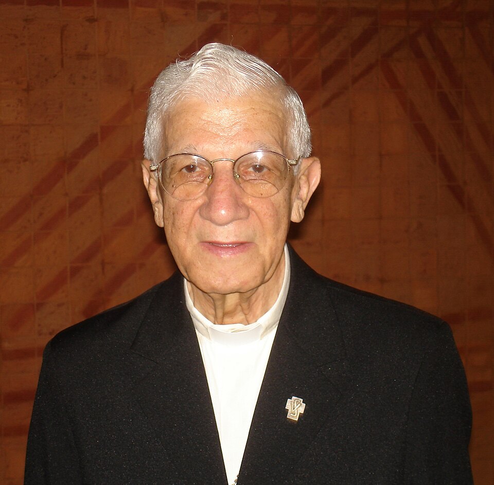 Fayl:Vicente Zico 2006.jpg