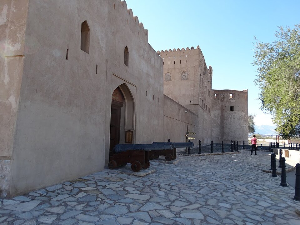 Fayl:Jebrin castle 1.jpg