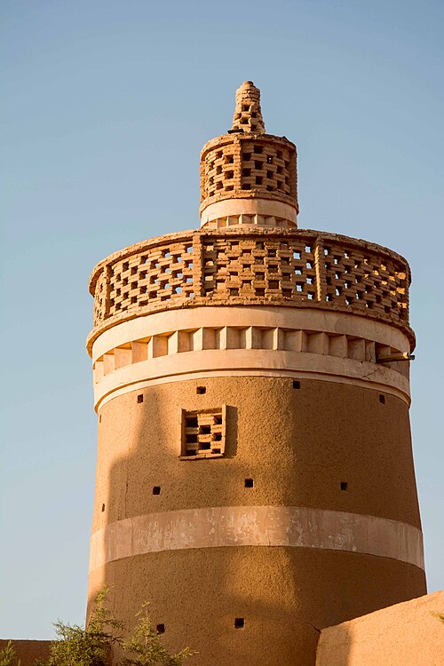 Fayl:Kharun Dovecote Najafabad.jpg