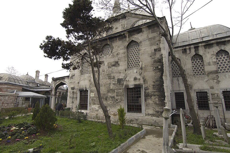 Fayl:Semsi Ahmet Pasha mosque 0503.jpg