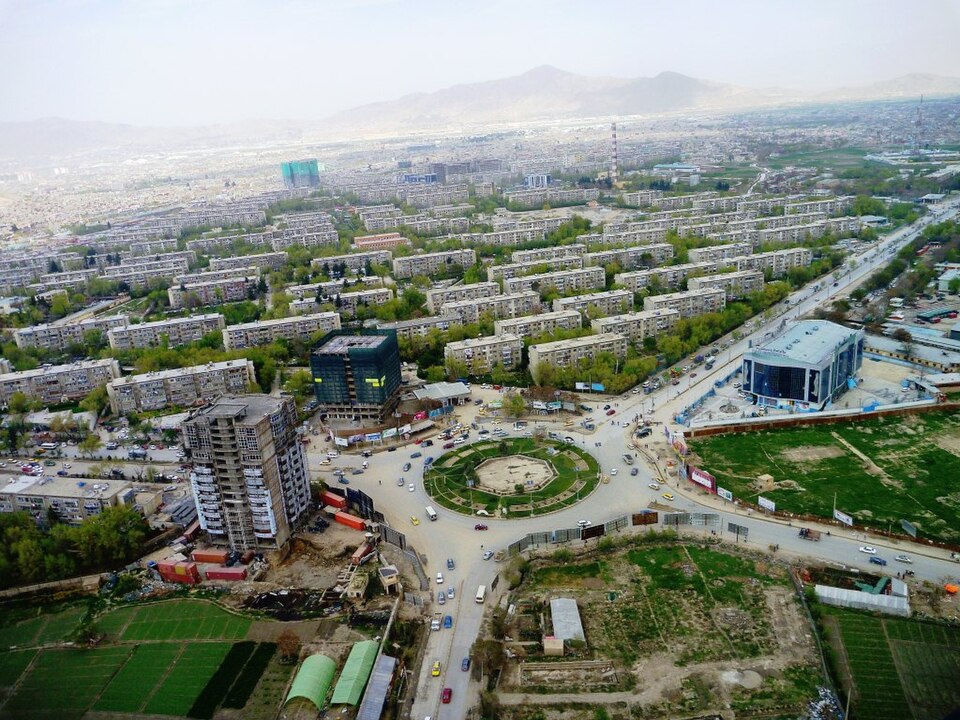 Fayl:Modern Kabul - panoramio.jpg