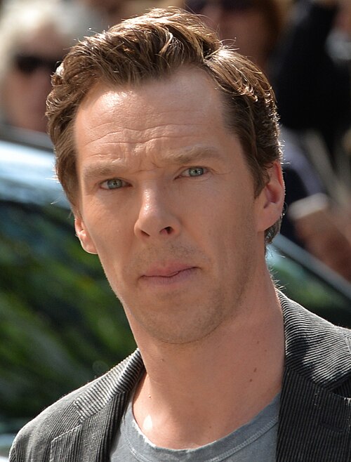 Fayl:Benedict Cumberbatch TIFF 2017.jpg