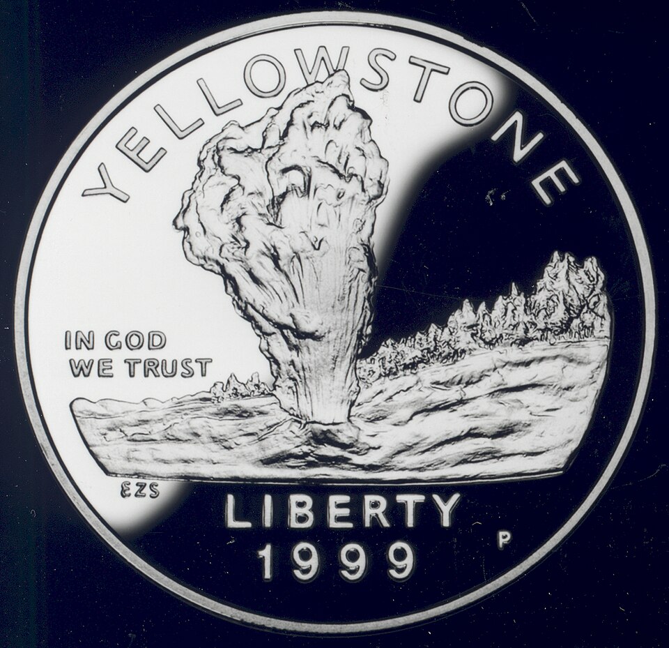 Fayl:1999YellowstoneNationalParkSilverDollar obv.jpg