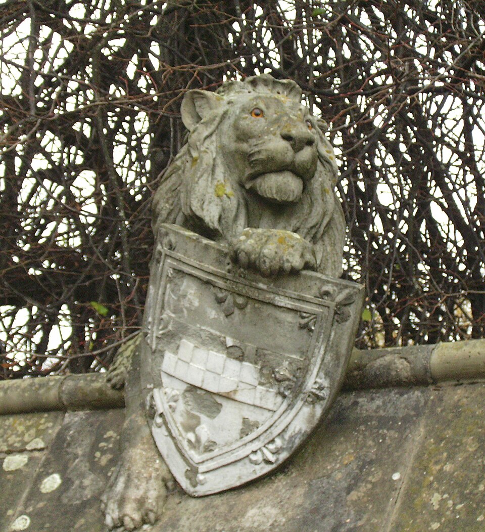 Fayl:Animal Wall 2 Cardiff.jpg