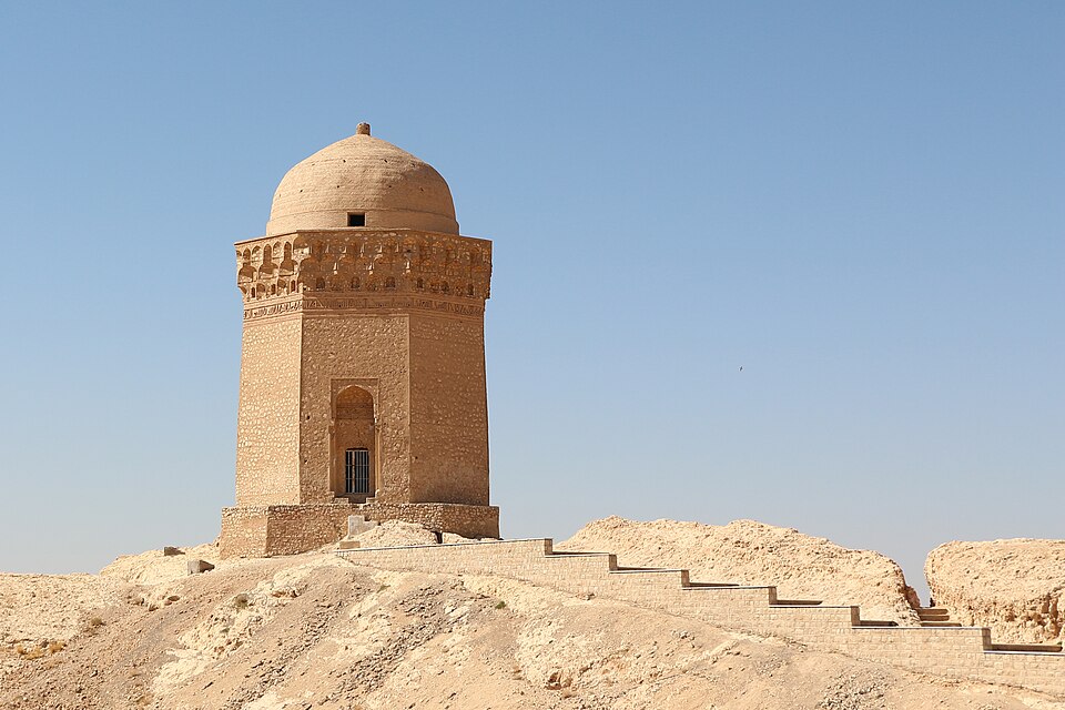 Fayl:Gonbad-e Ali 03.jpg
