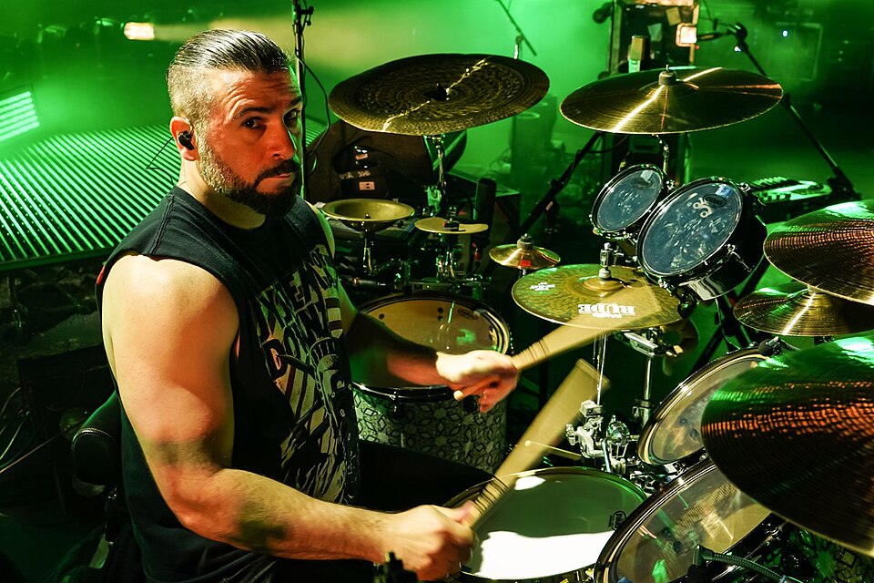 Fayl:John dolmayan.jpg