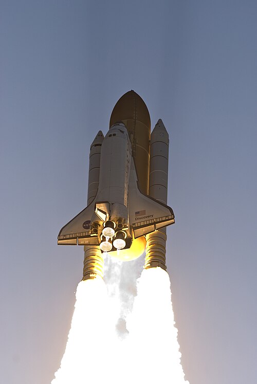 Fayl:STS-124 launch closeup.jpg
