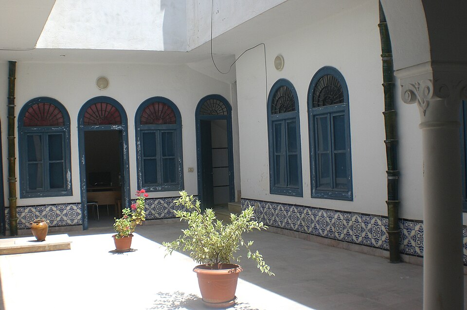 Fayl:Medersa Asfouria Int.JPG
