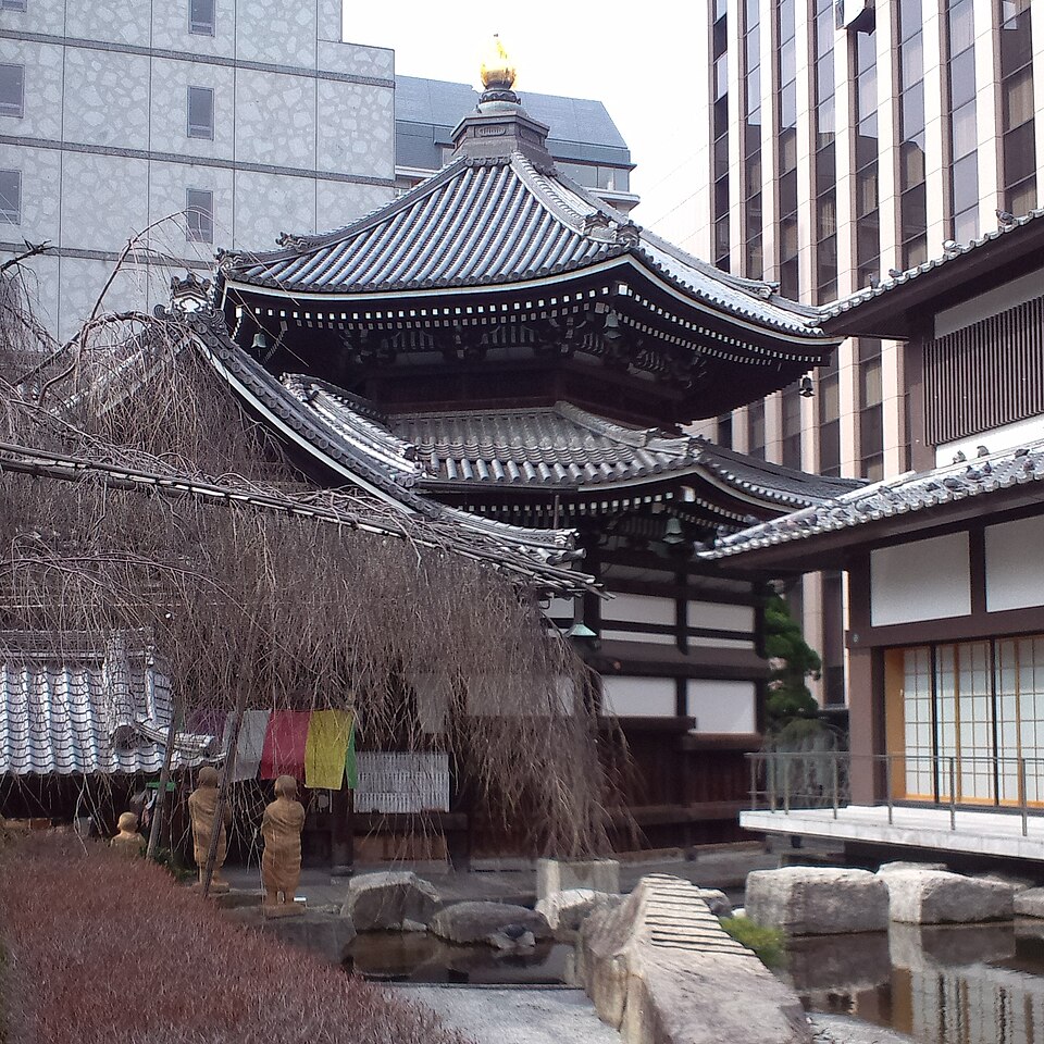 Fayl:Rokkaku-dou Ikenobou doujou.jpg