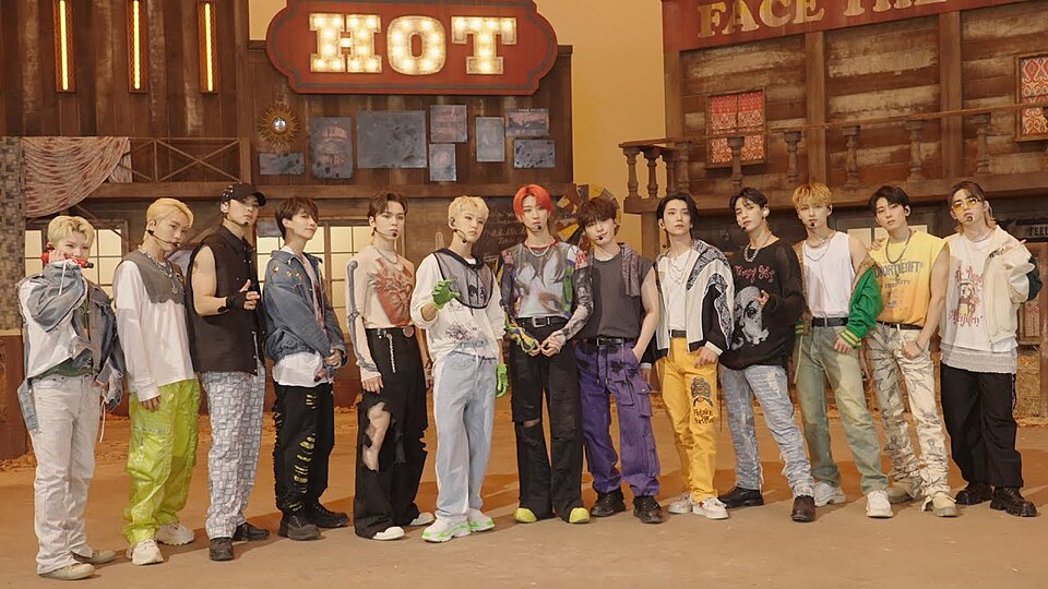 Fayl:220623 세븐틴 SEVENTEEN.jpg
