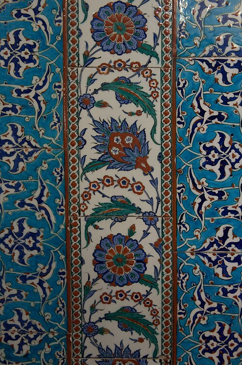 Fayl:Atik Valide Mosque 6599.jpg