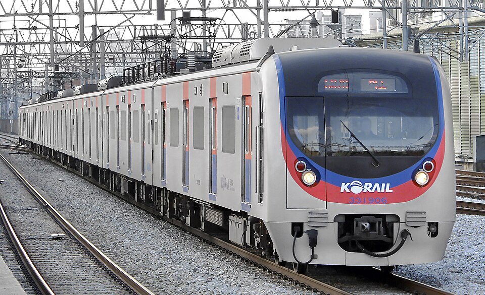 Fayl:Korail EMU Class 331000.jpg