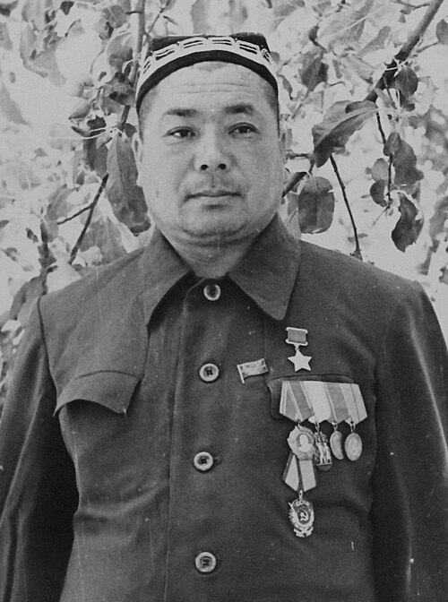 Fayl:Mamadali Topivoldiyev.jpg