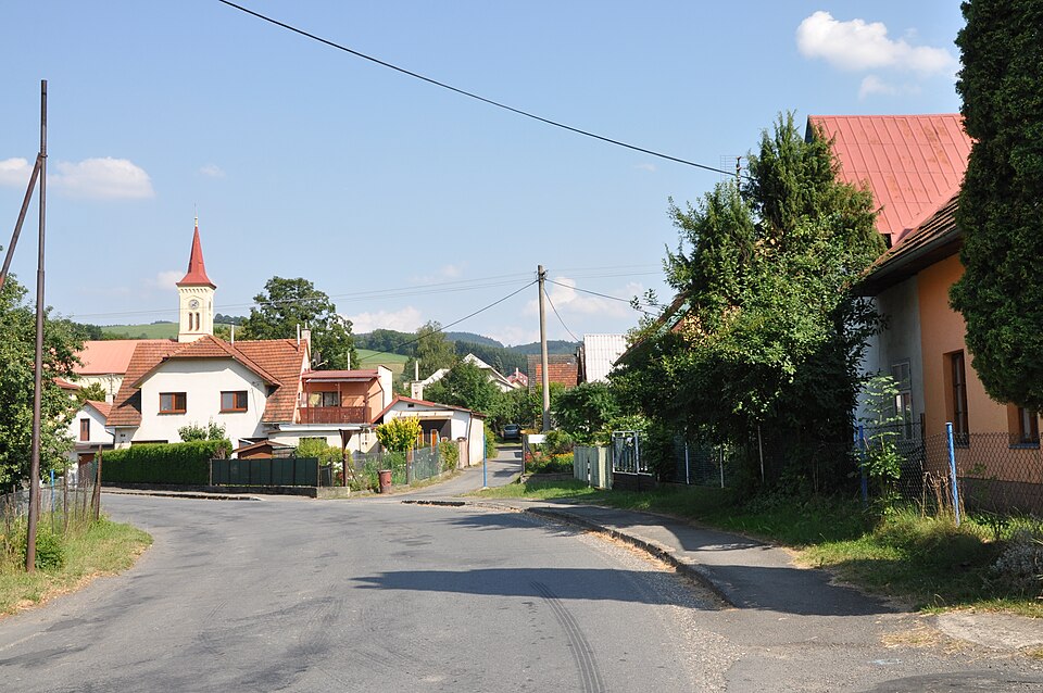 Fayl:Růžďka2013b.jpg