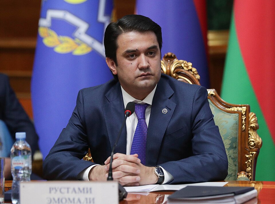 Fayl:Рустами Эмомали.jpg