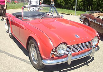 Triumf TR4