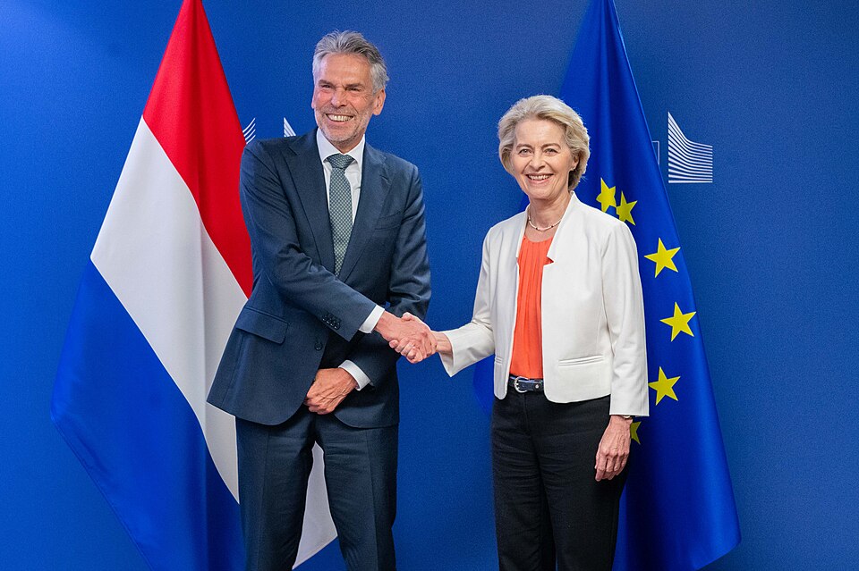 Fayl:Schoof von der Leyen 2024.jpg