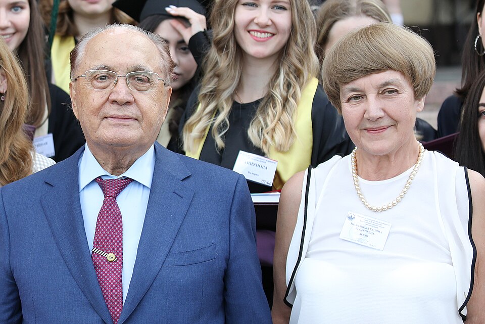 Fayl:Виктор Садовничий и Галина Молчанова.jpg