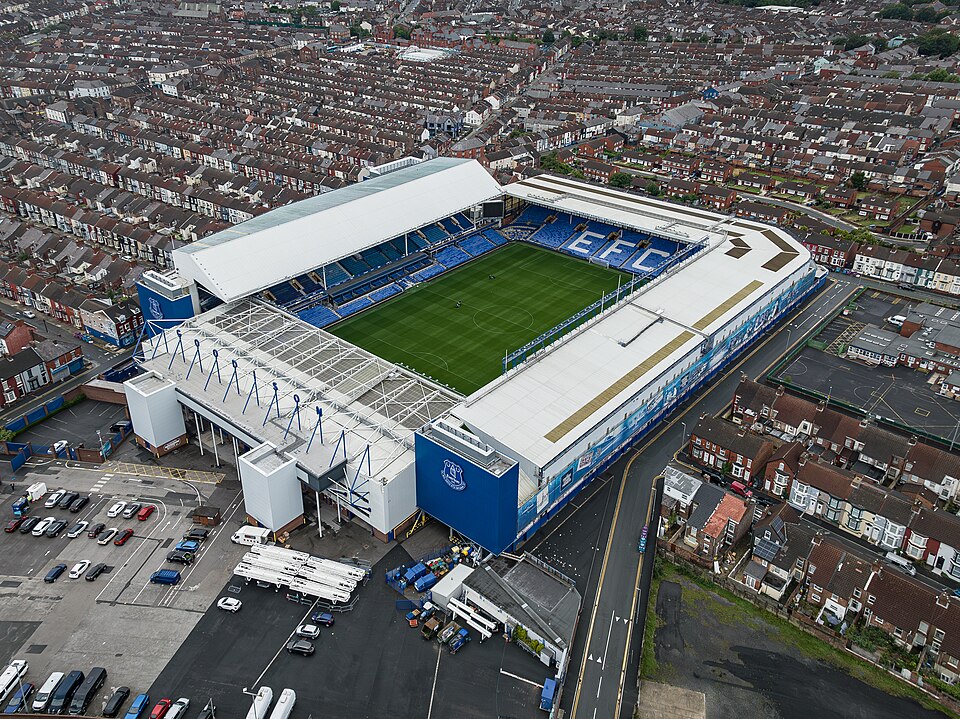 Fayl:Liverpool fc everton stadium.jpg