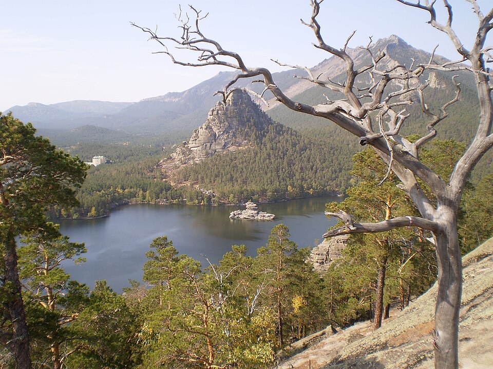 Fayl:Боровое-201008.jpg