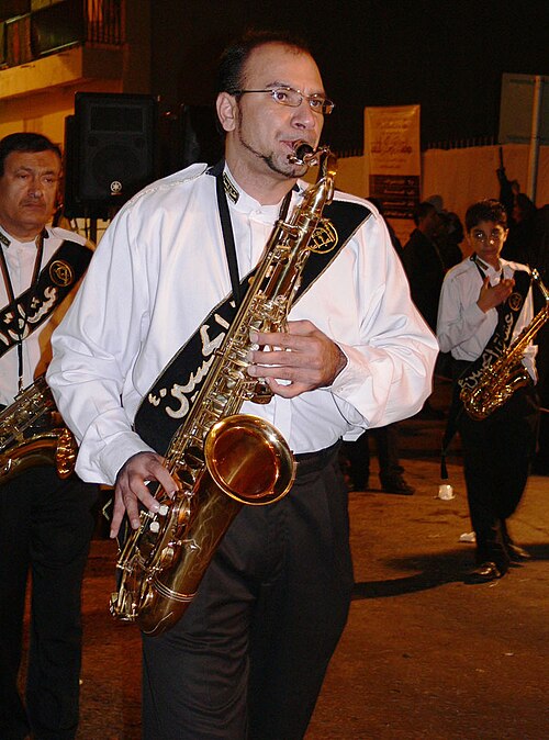 Fayl:Ashoora Music Band.jpg