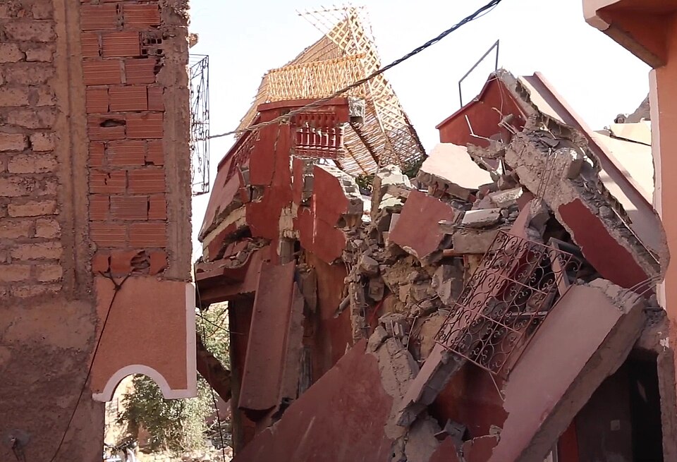 Fayl:Damages in Moulay Brahim 06.jpg