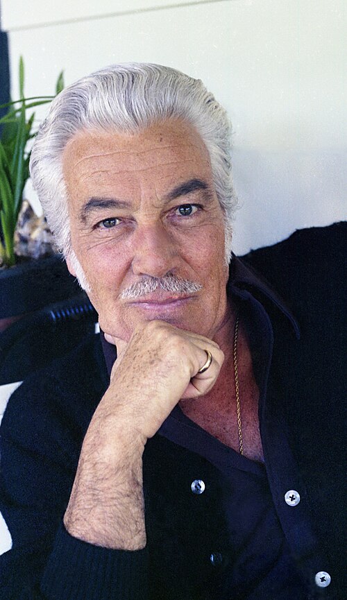 Fayl:Cesar Romero 3 Allan Warren.jpg