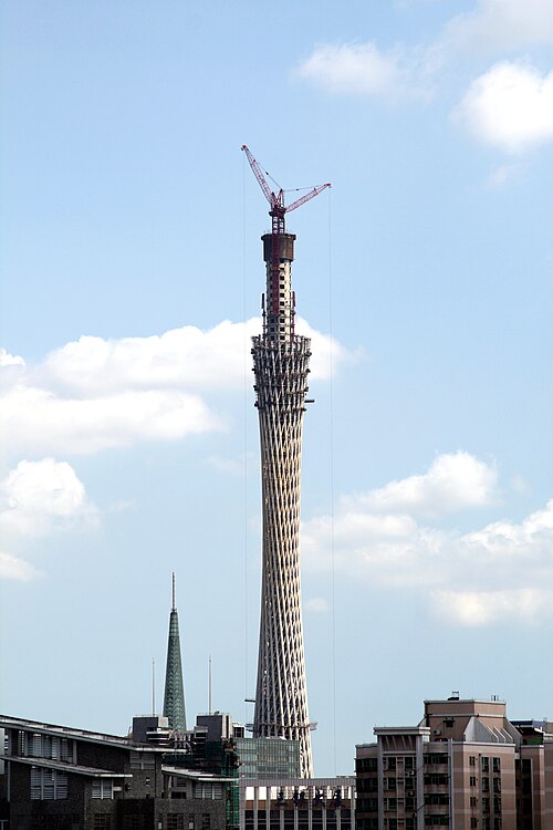 Fayl:Guangzhou Tower2008.jpg