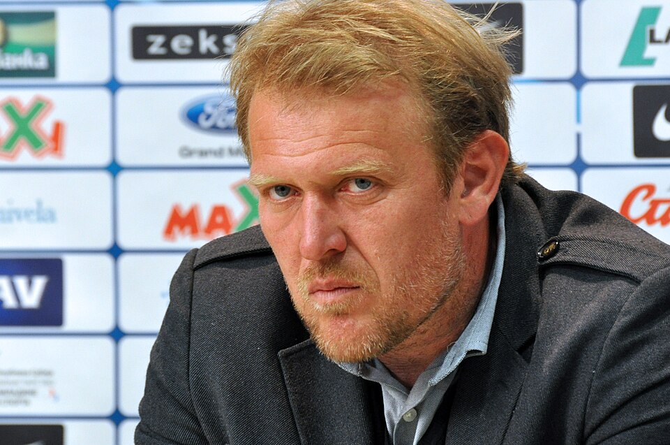 Fayl:Robert Prosinecki 2012-mc.rs.jpg