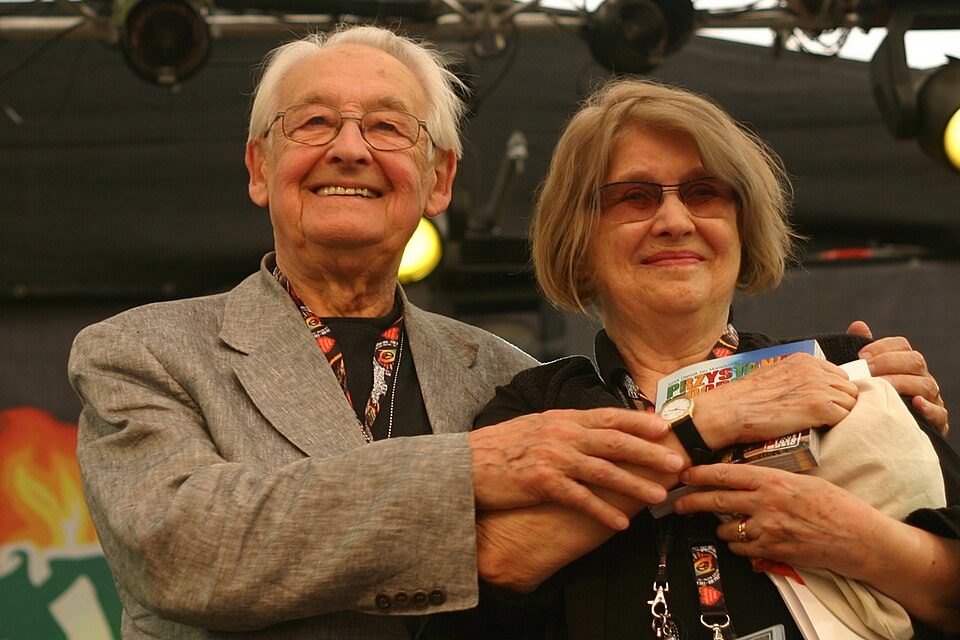 Fayl:2010-08 Andrzej Wajda 4.jpg