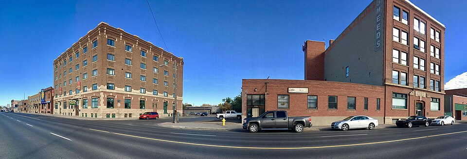 Fayl:Warehouse District 2017.jpg