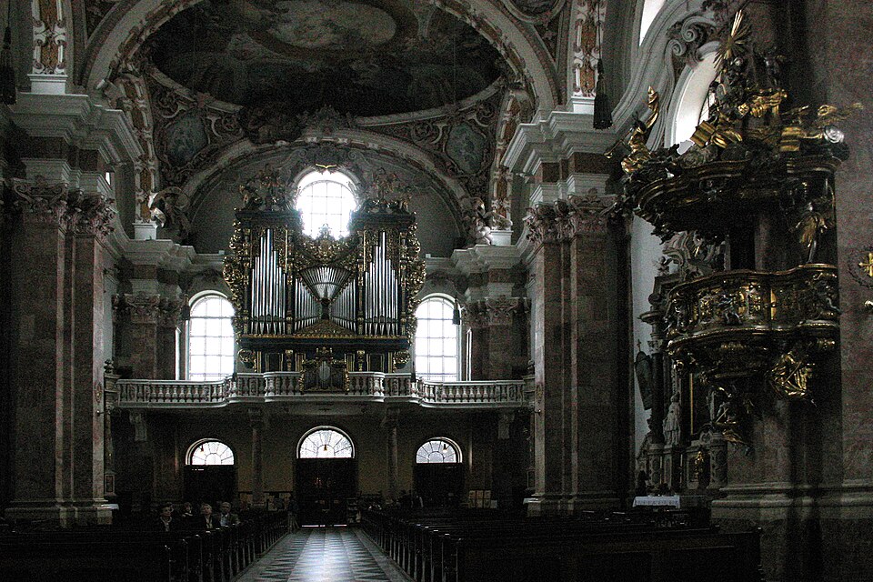Fayl:Innsbruck-Dom-14-2006-gje.jpg