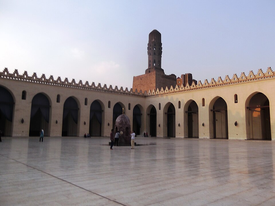 Fayl:Al-Hakim bi-Amr Allah Mosque 029.JPG