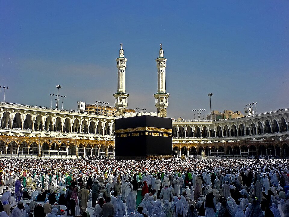 Fayl:Kaaba mirror edit jj.jpg