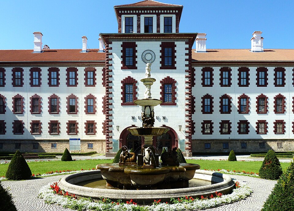 Fayl:Meiningen, Schloss Elisabethenburg 16.jpg