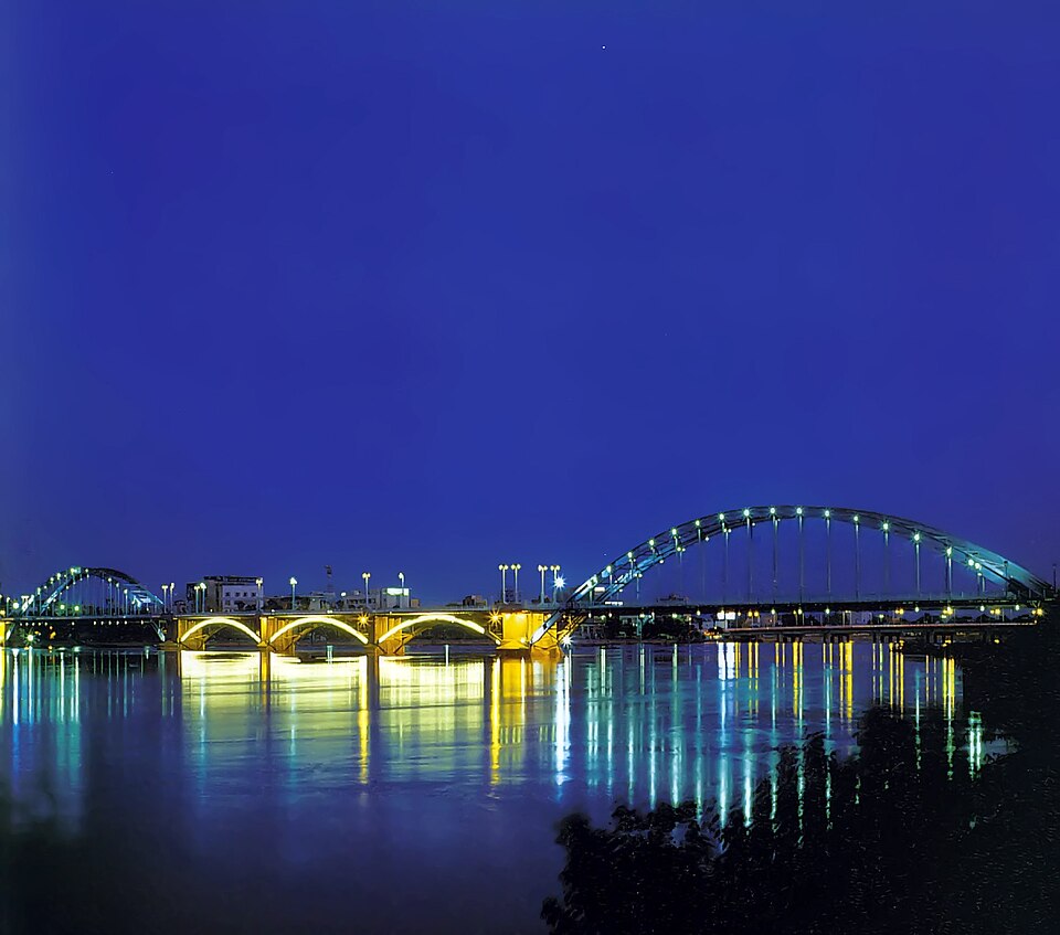 Fayl:Ahvaz Bridge.jpg