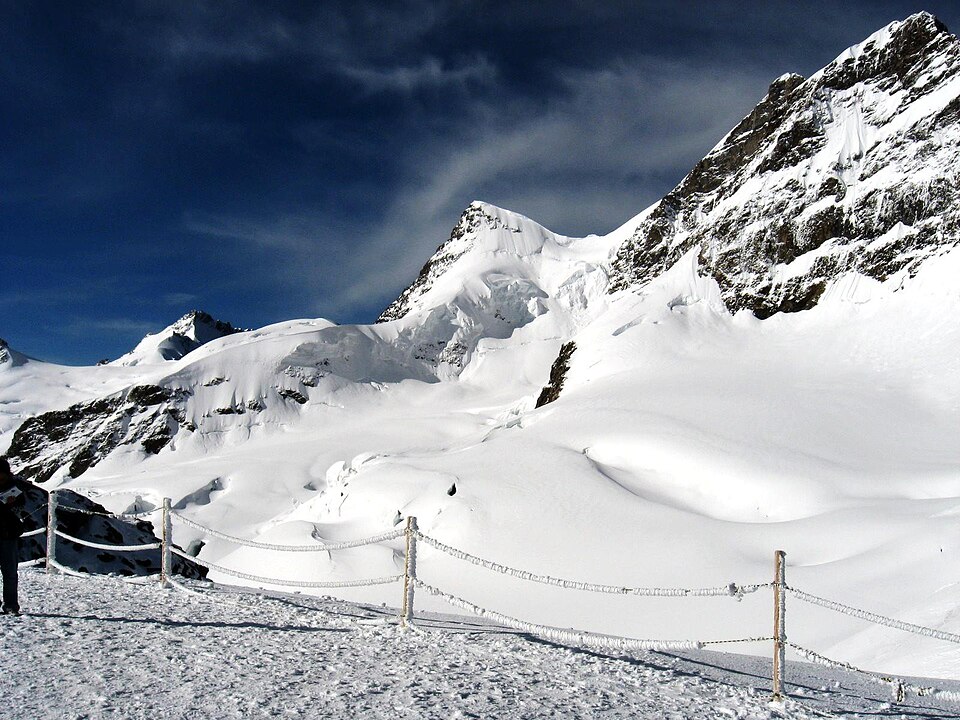 Fayl:Jungfrau from Jungfraujoch.jpg