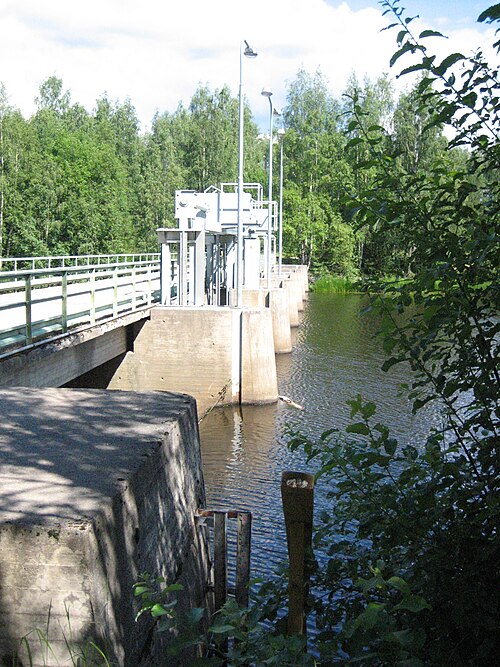 Fayl:Pomarkunjoen säännöstelypato.jpg