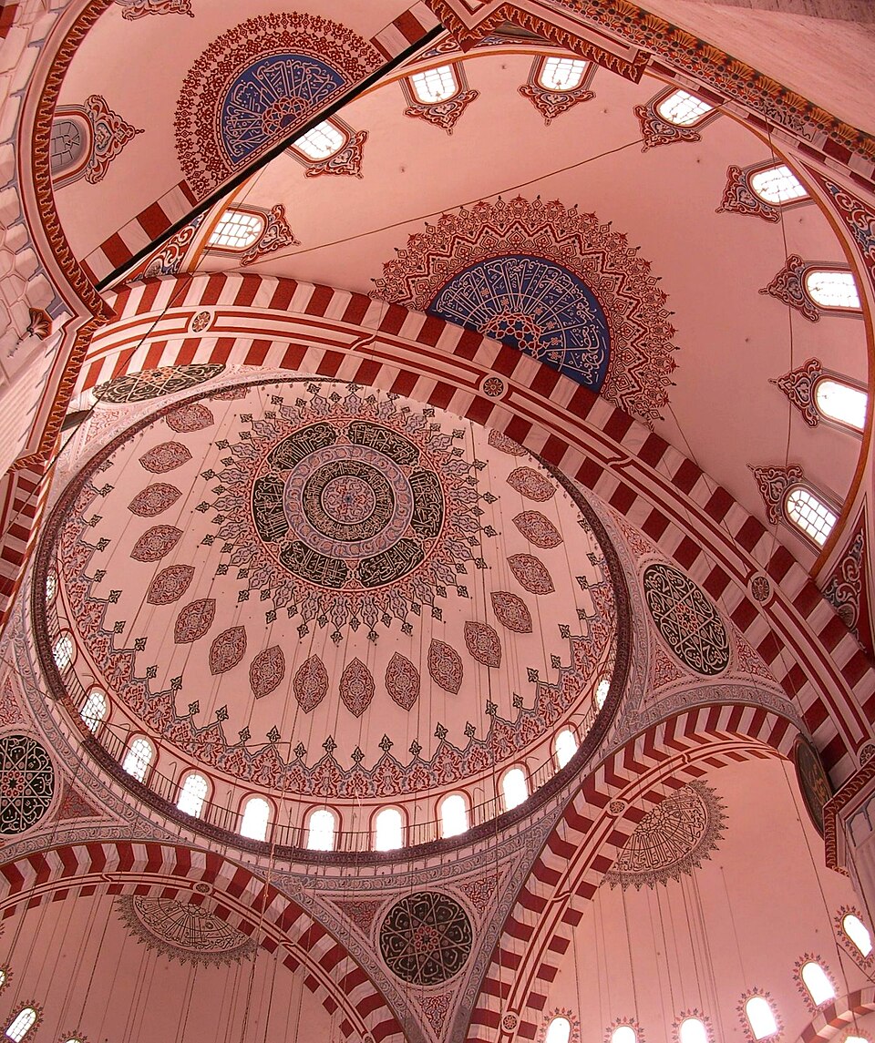 Fayl:SehzadeMosqueInterior.jpg