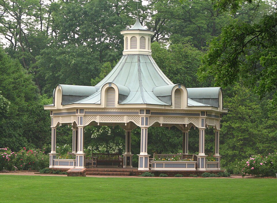 Fayl:Victorian Gazebo.jpg