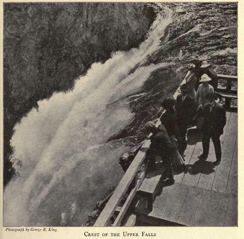 Fayl:CrestofTheUpperFalls.JPG
