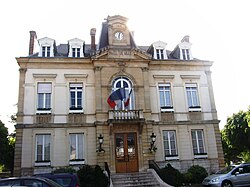 Skyline of Arpajon