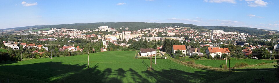 Fayl:Blansko (celkove panorama).jpg